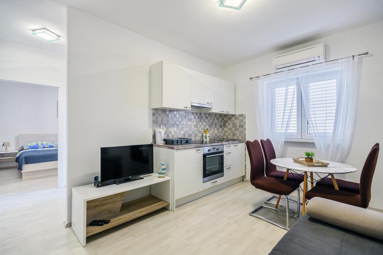 Apartment Modern Old Town - *