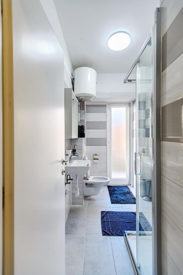 Modern Old Town - Appartement